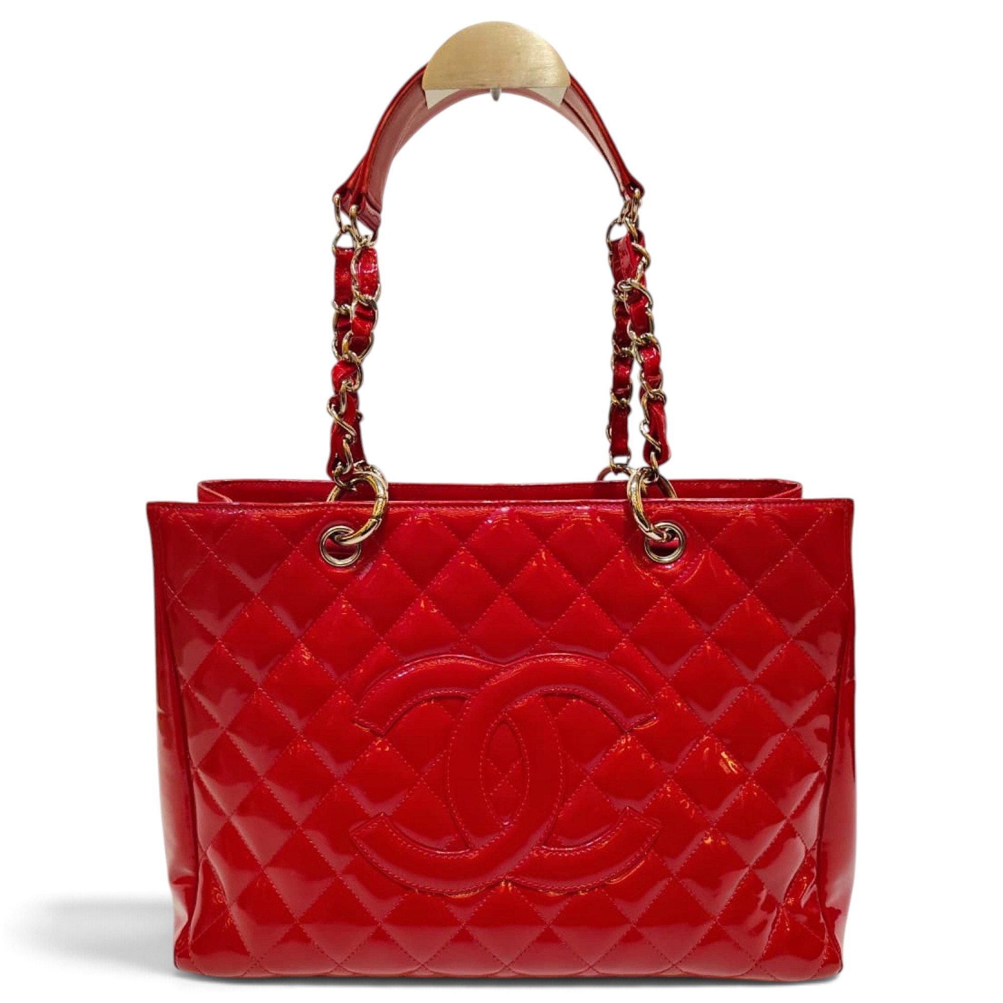 Grand shopping patent leather handbag
