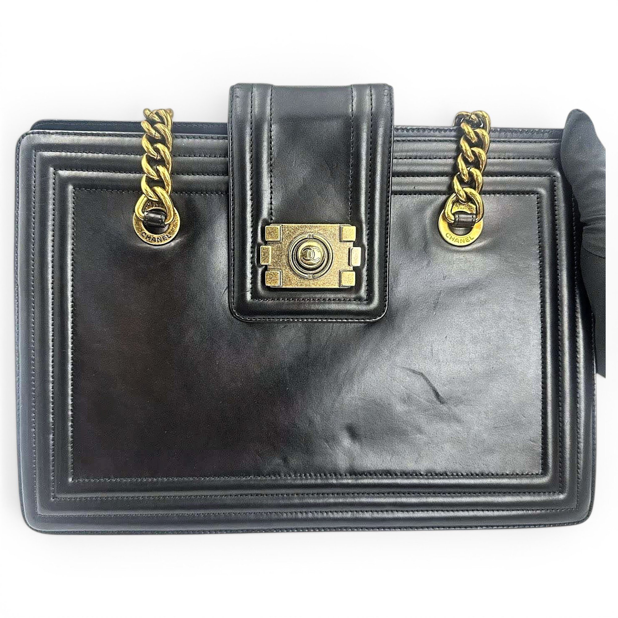 Leather handbag