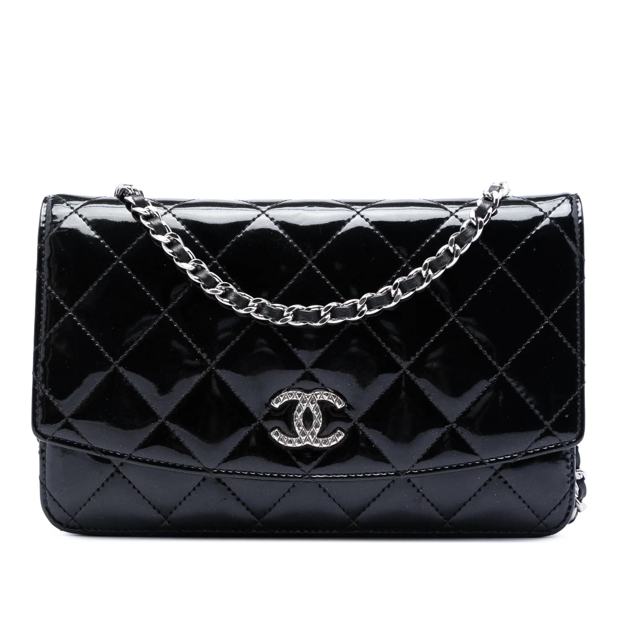Wallet On Chain patent leather crossbody bag