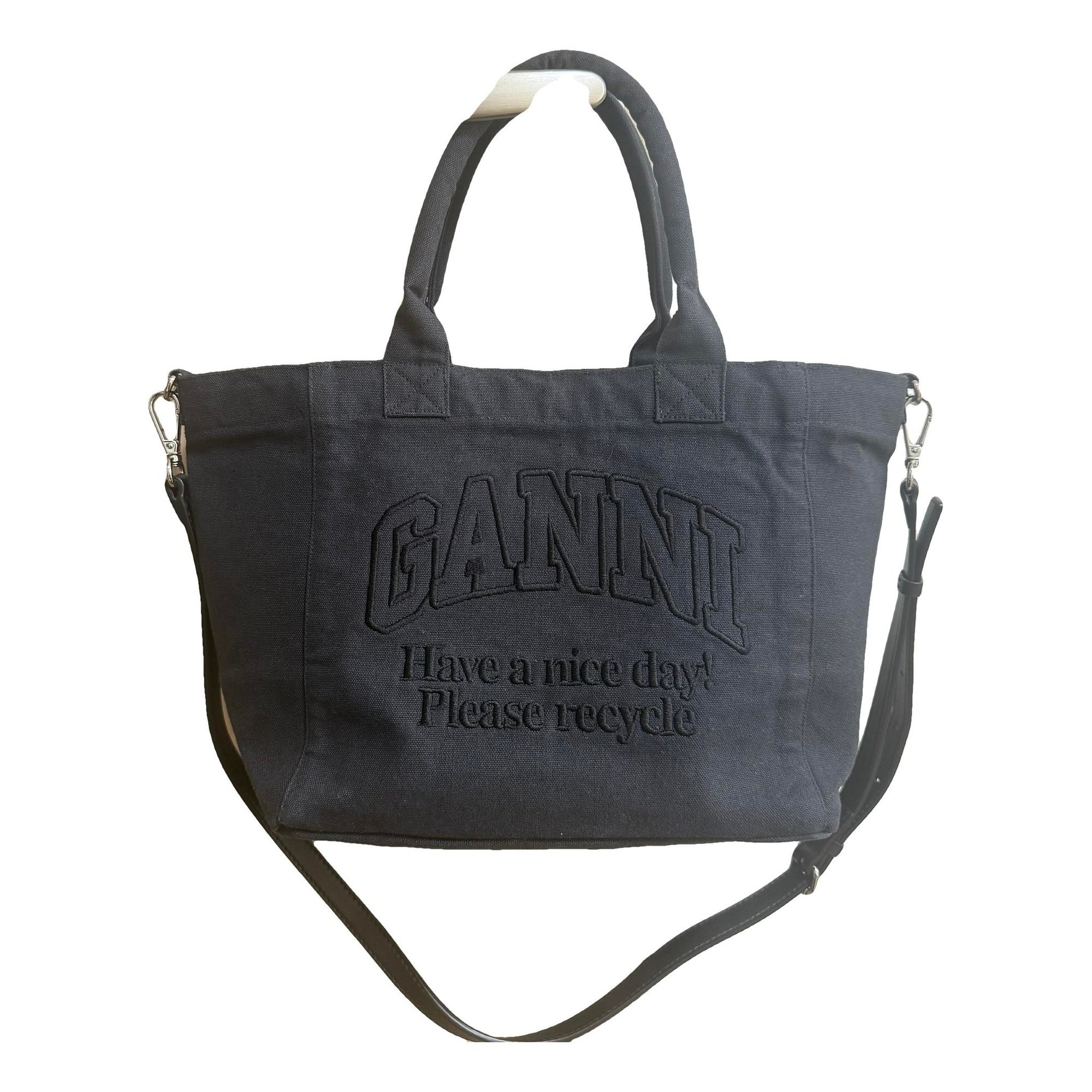 Cloth tote