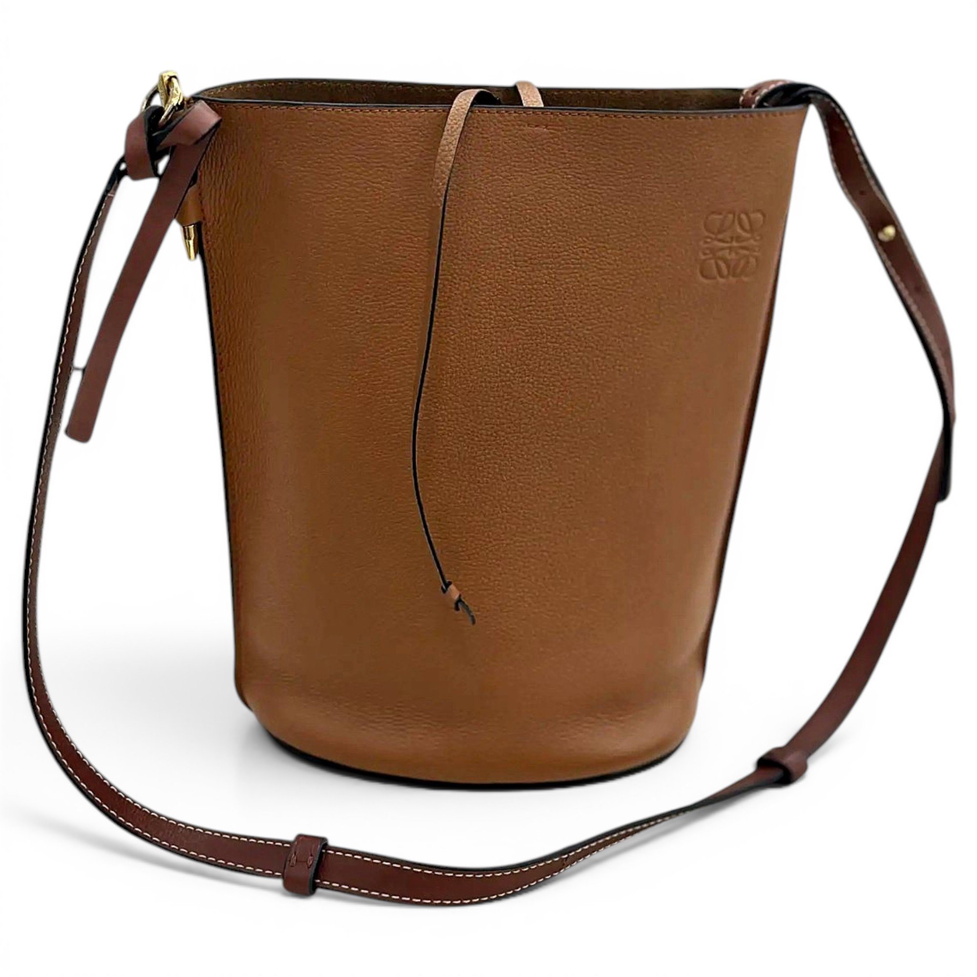 Gate Bucket leather crossbody bag