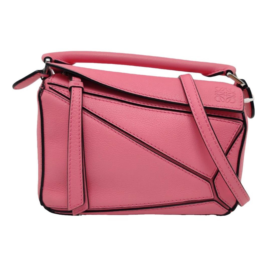 Puzzle leather handbag