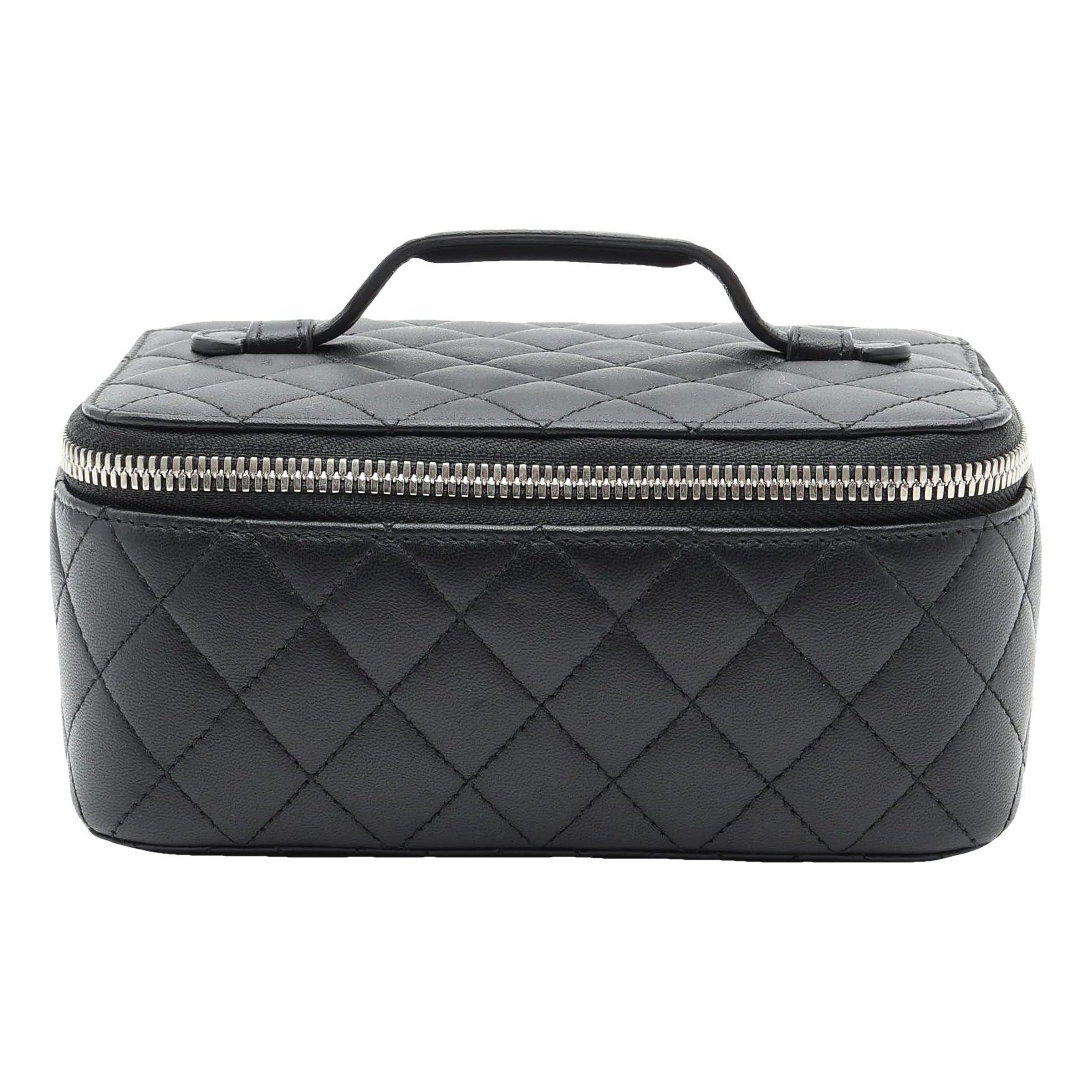 Trendy CC Quilted leather handbag