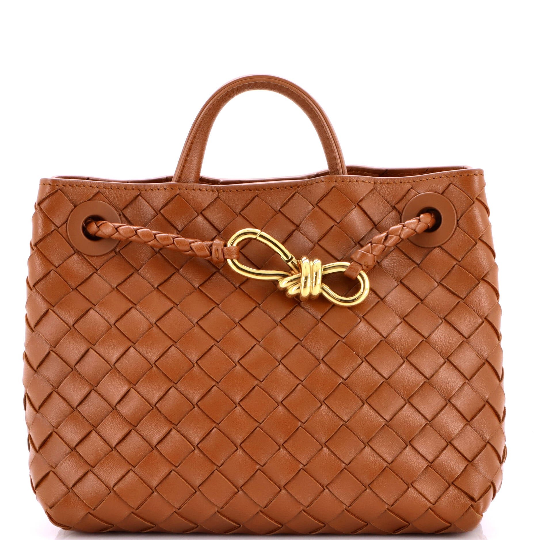 Andiamo Top Handle Bag Intrecciato Nappa Small