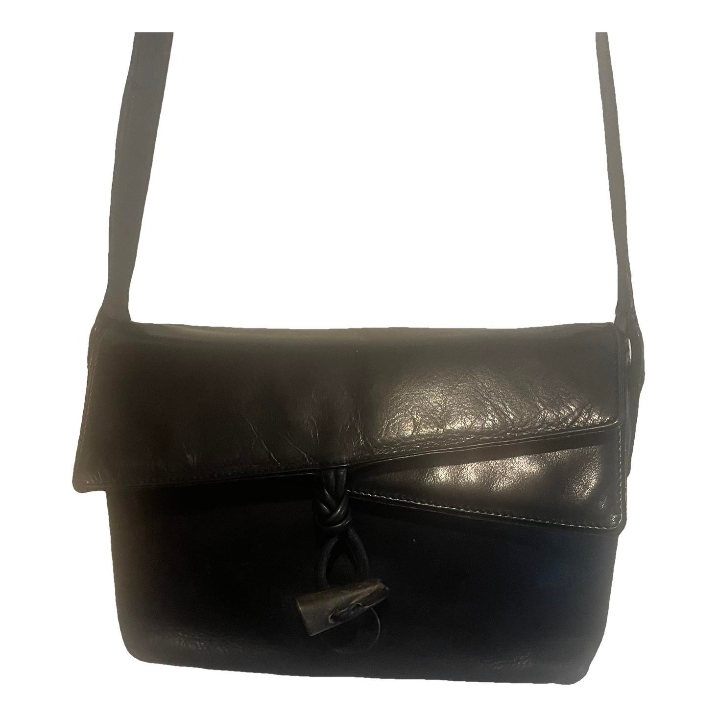 Leather crossbody bag