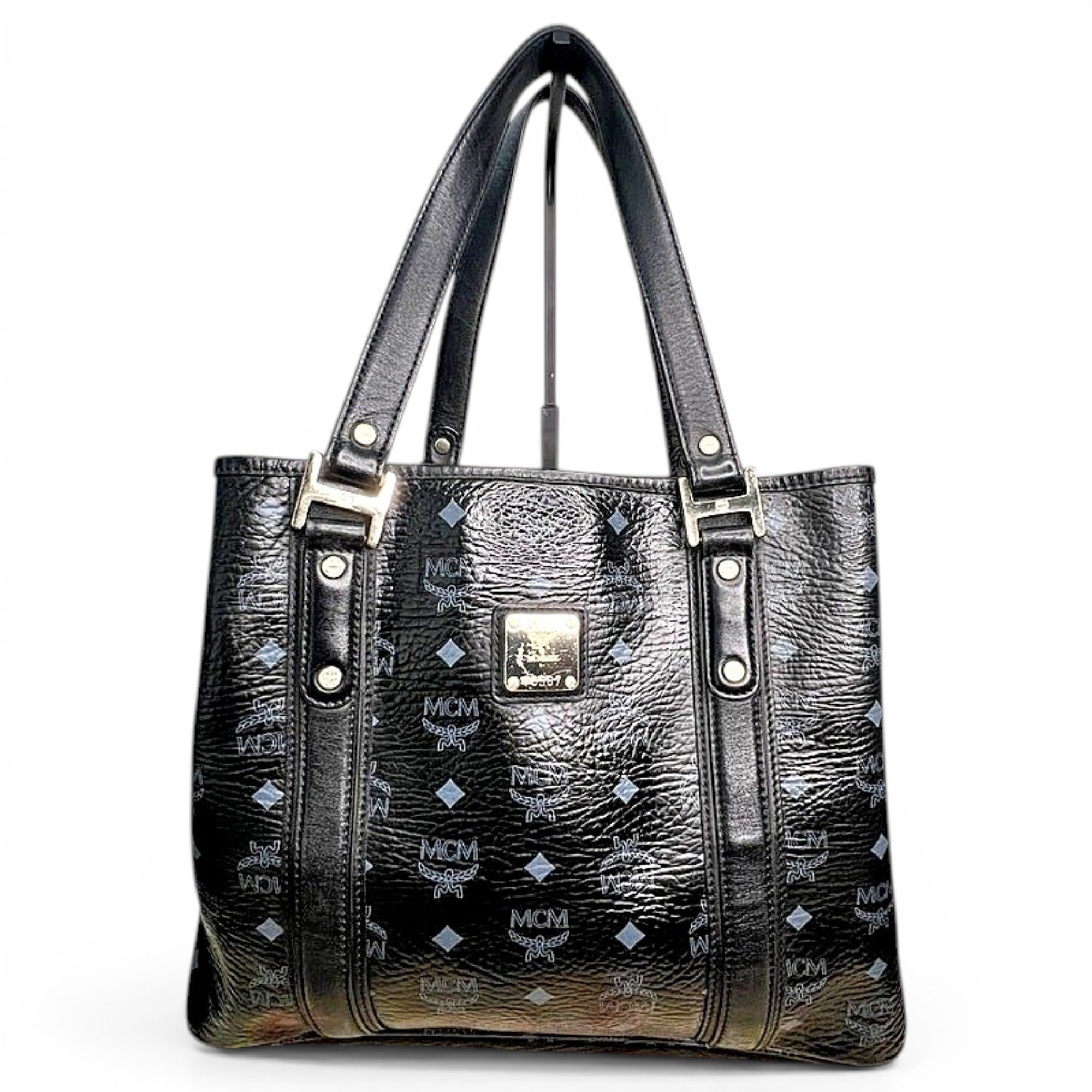 Leather tote