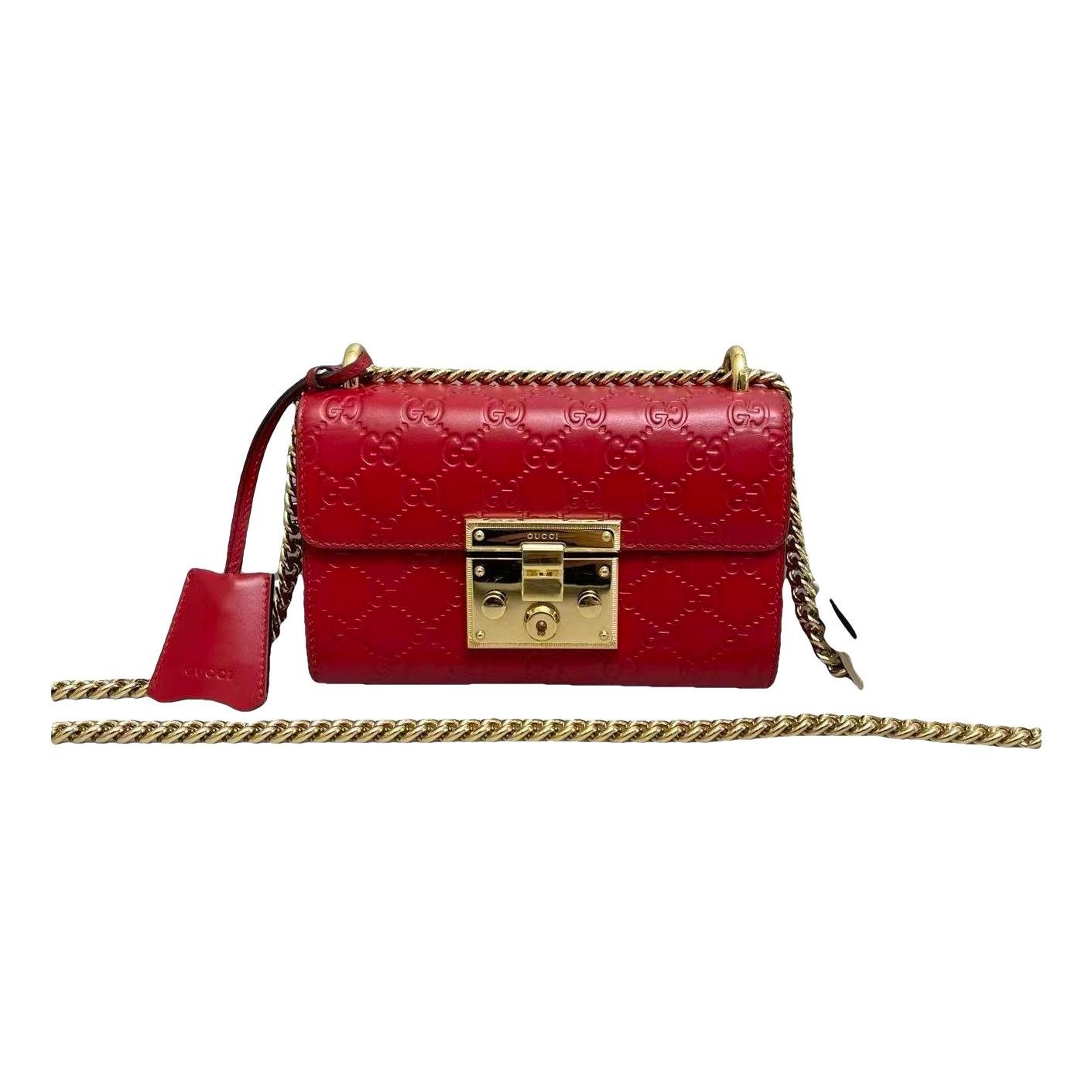 Padlock leather handbag