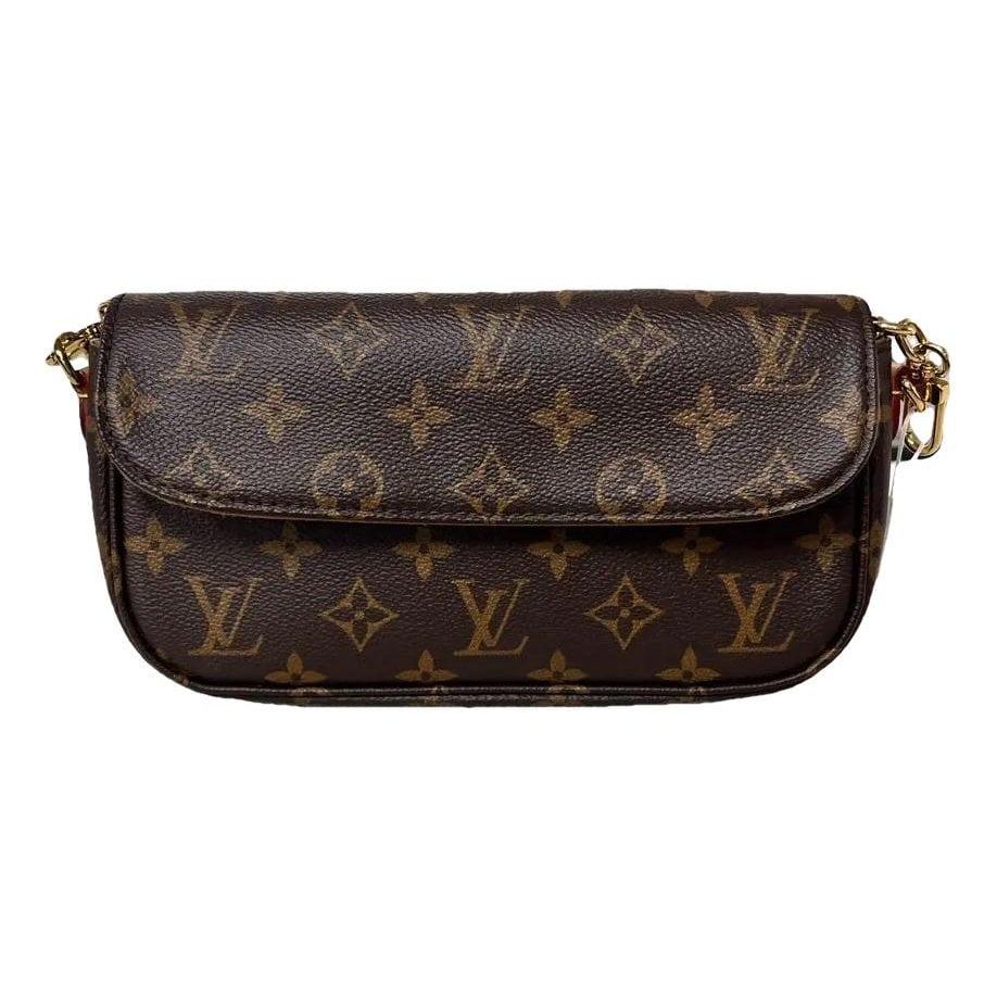 Recoleta vinyl handbag