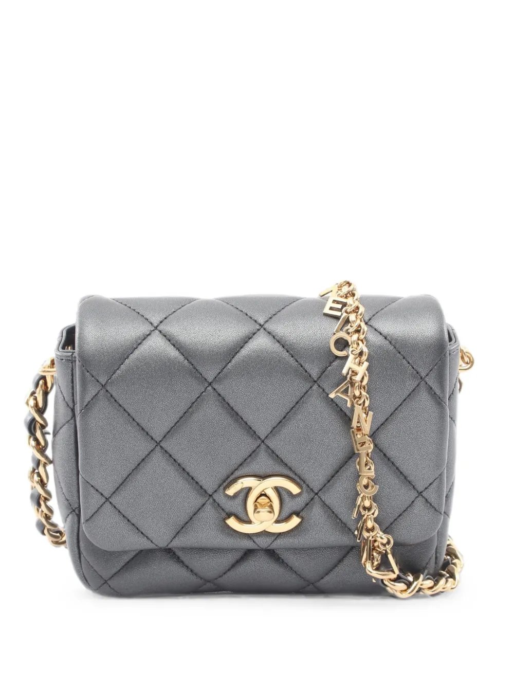 2021 Matelassé chain shoulder bag
