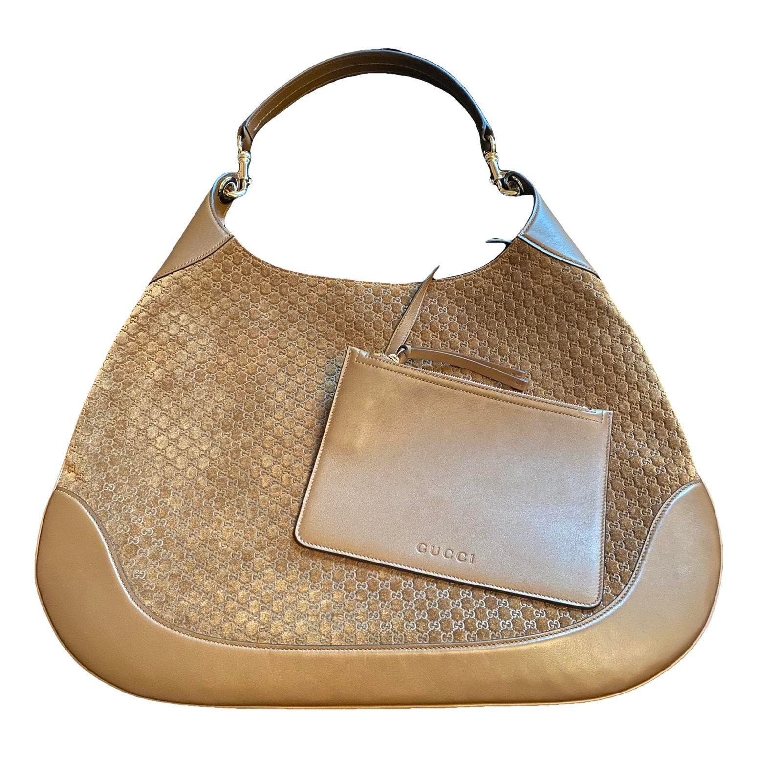 Gucci B handbag