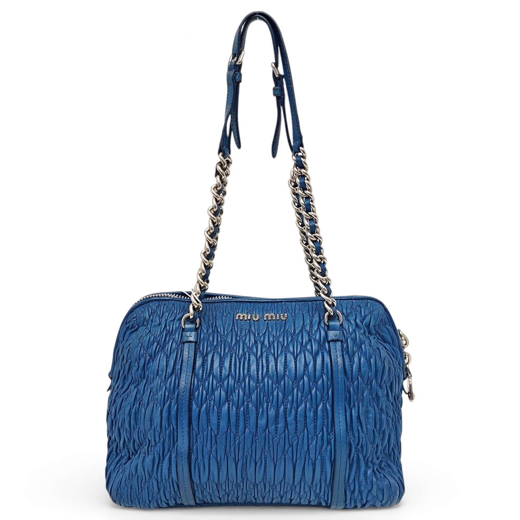 Matelassé leather handbag