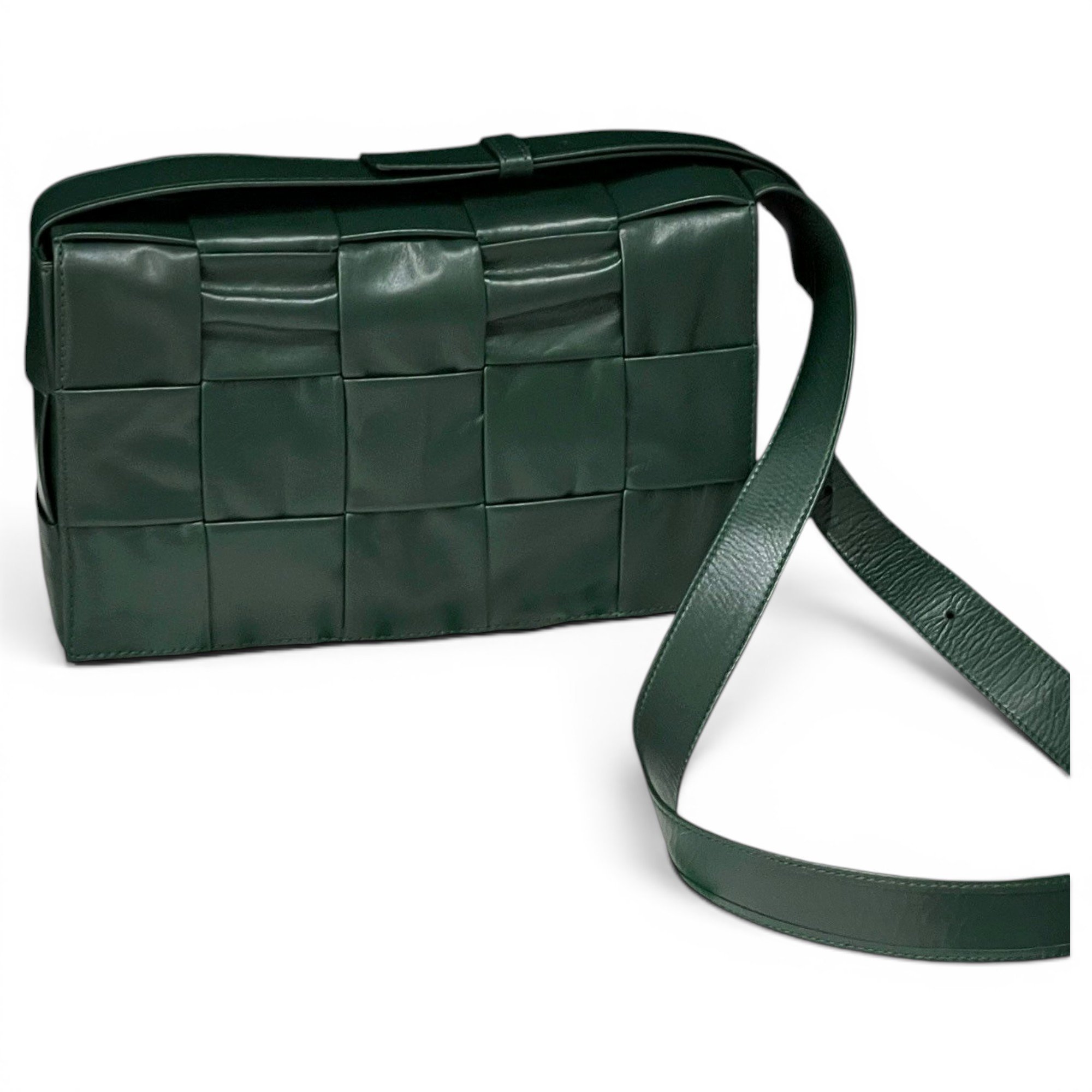 Cassette leather handbag