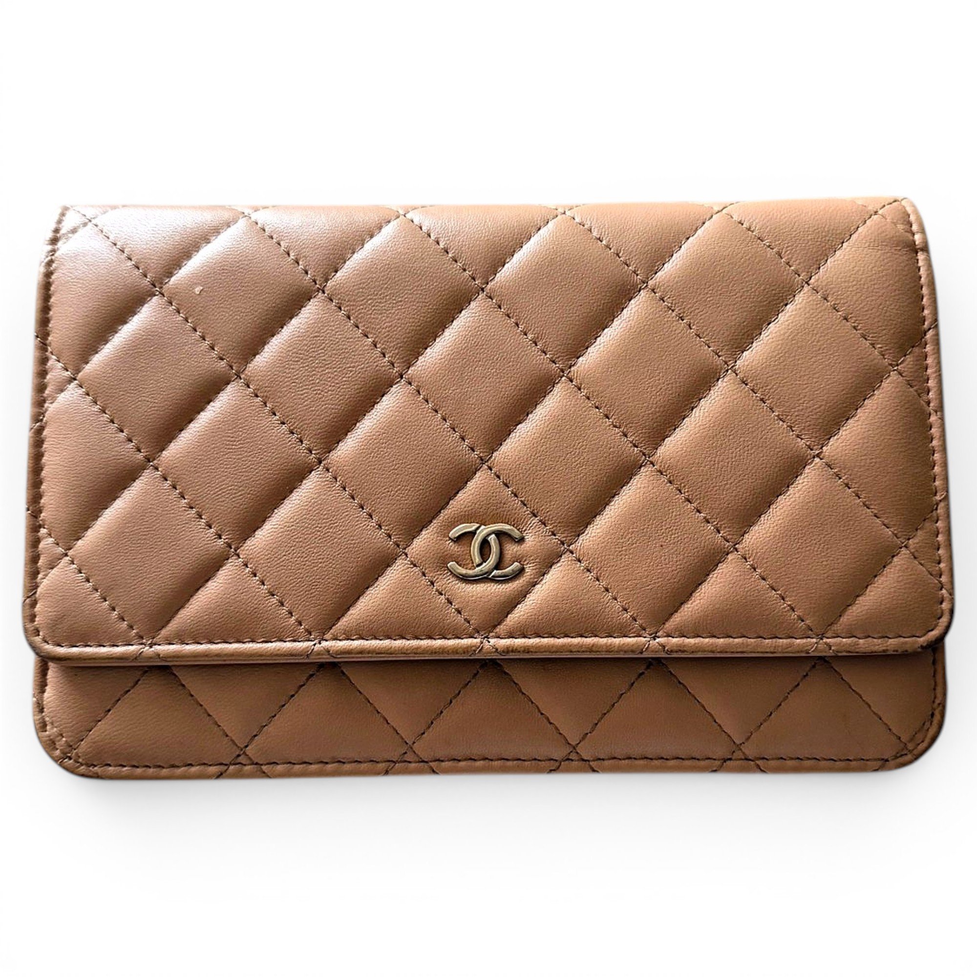 Wallet On Chain Timeless/Classique leather crossbody bag