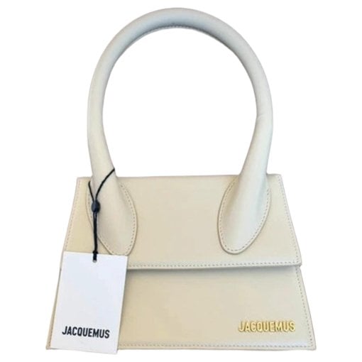 Le Grand Chiquito leather handbag