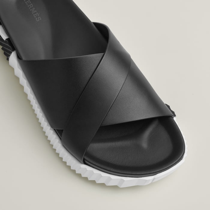 Noir Infra Sandal