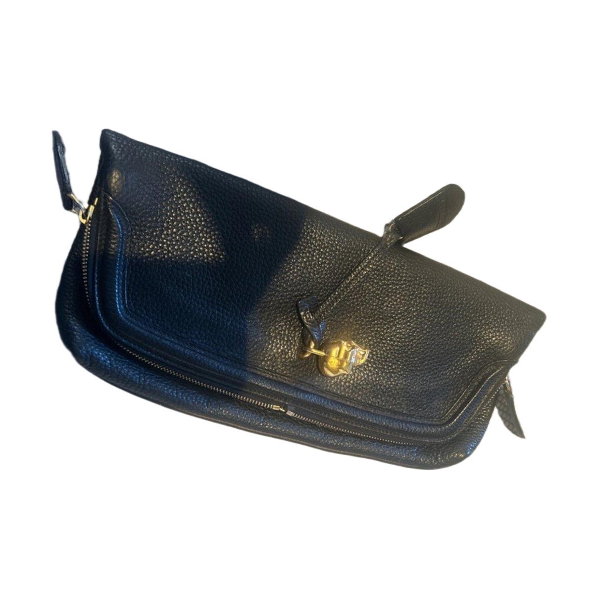 Manta leather clutch bag