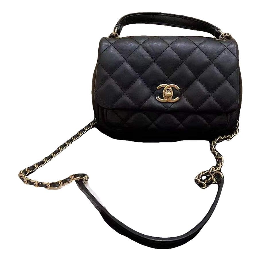 Leather handbag