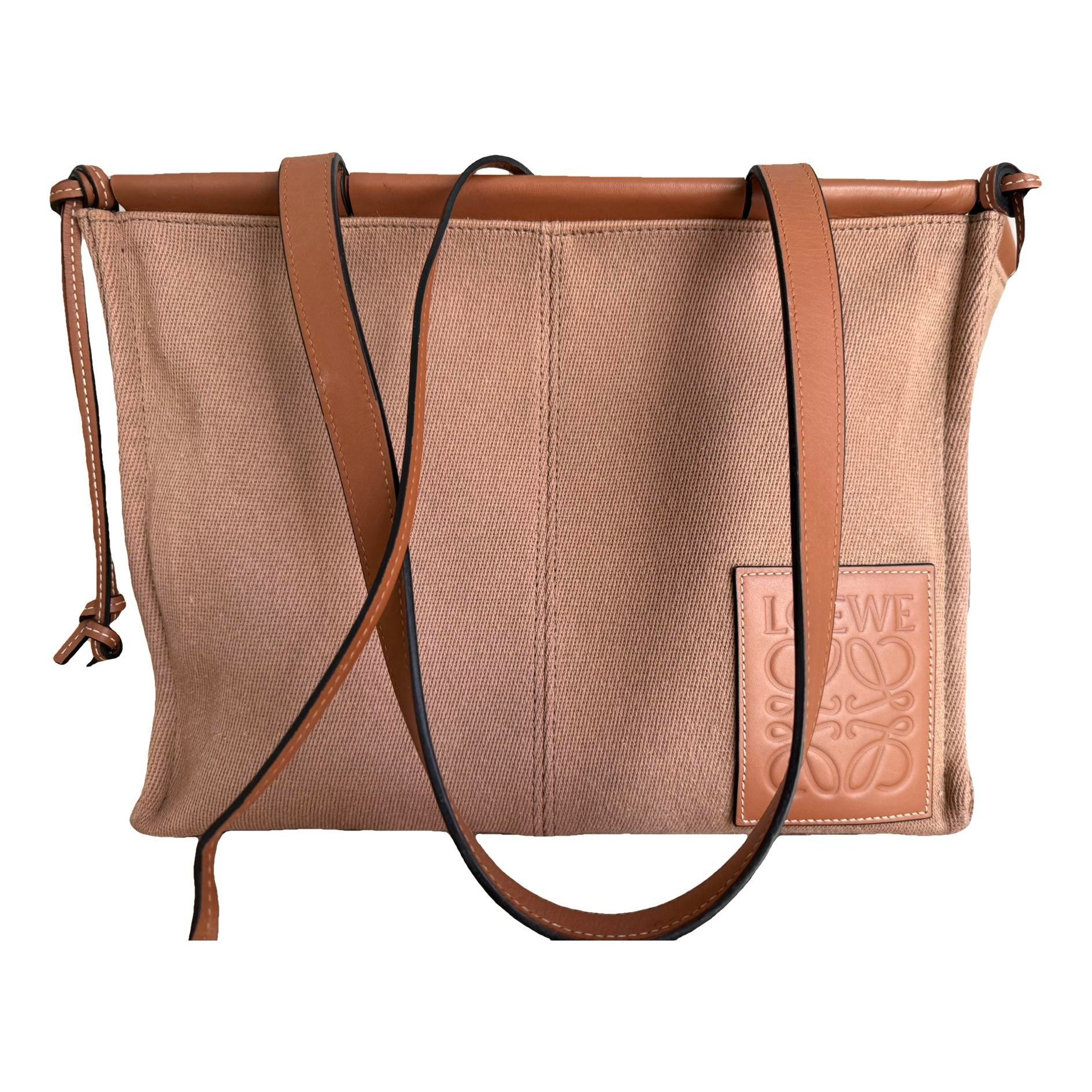 Cushion tote