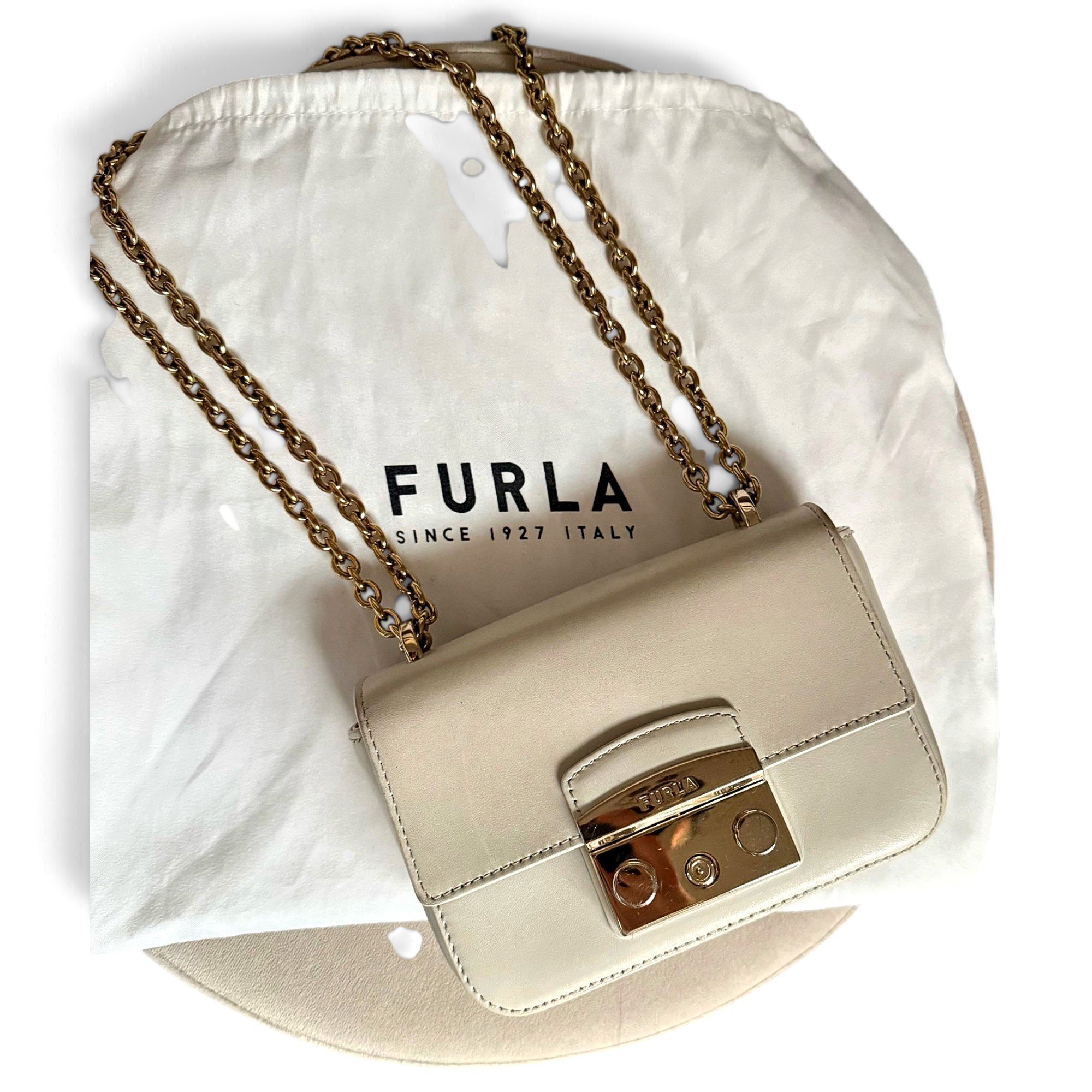 Metropolis leather crossbody bag