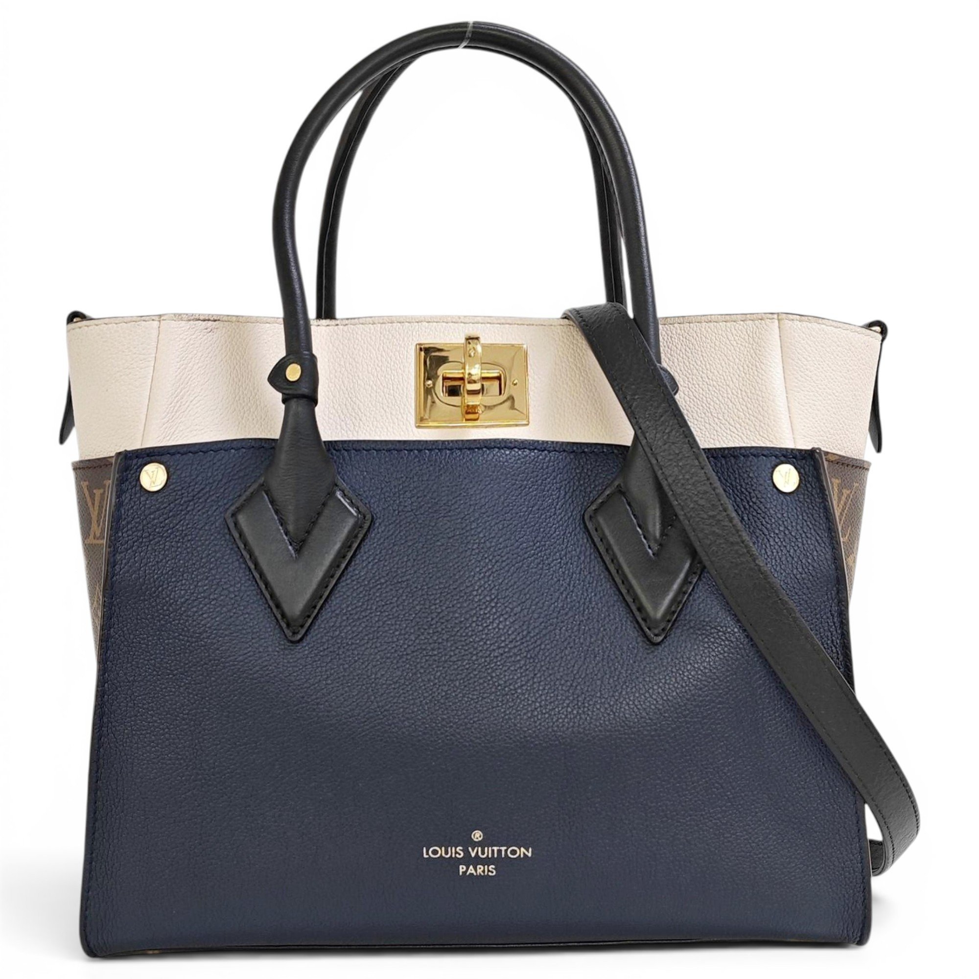 On My Side leather handbag