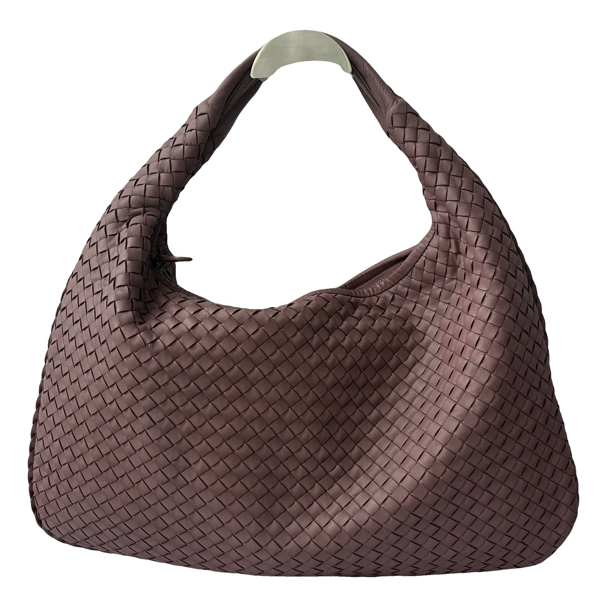 Veneta leather handbag