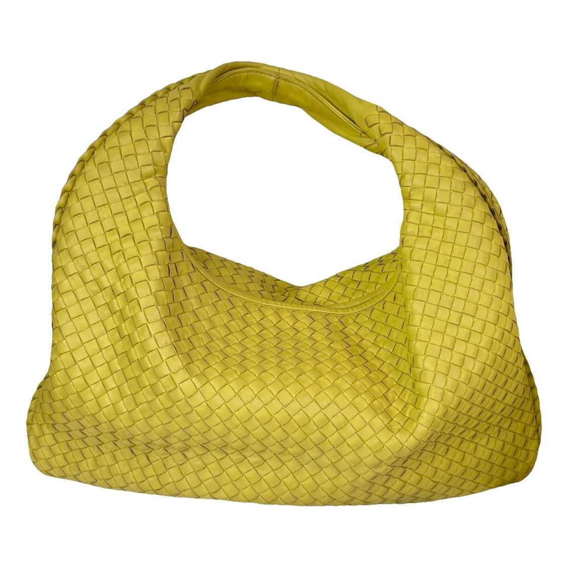 Veneta leather handbag