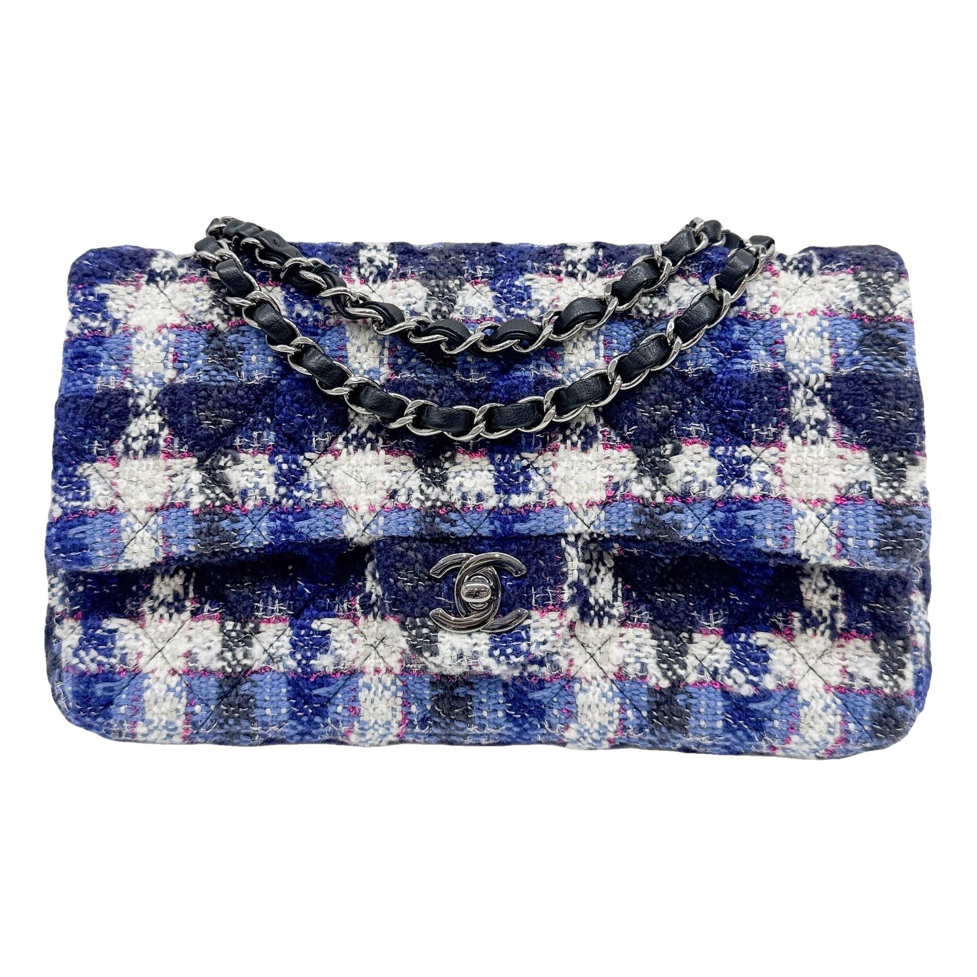 Timeless/Classique tweed handbag