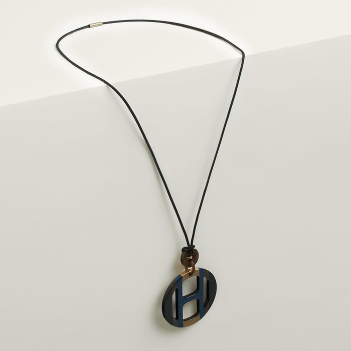 Orfèvre H Equipe Pendant