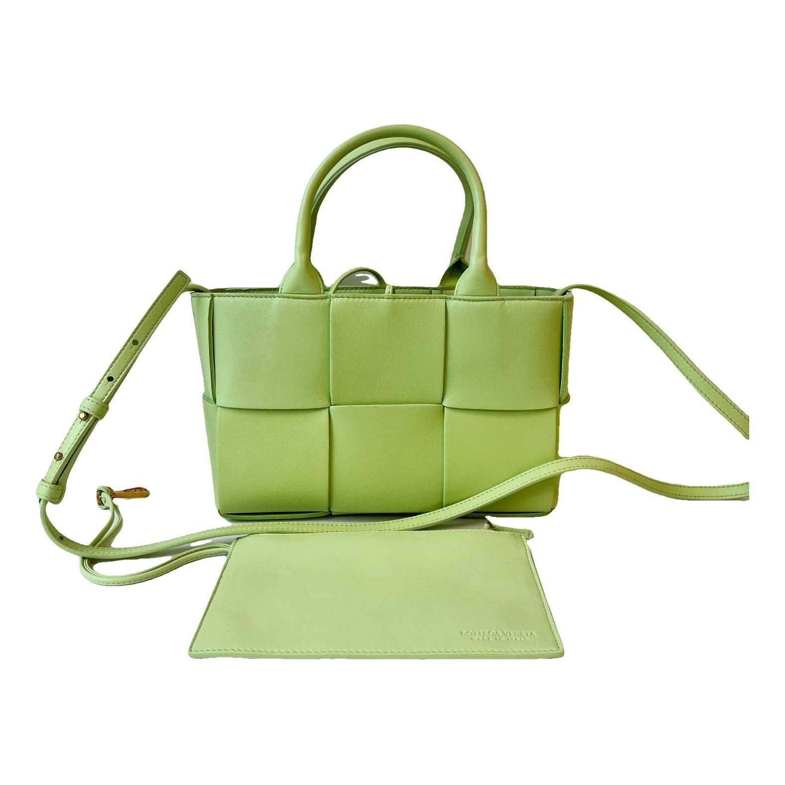 Arco leather handbag