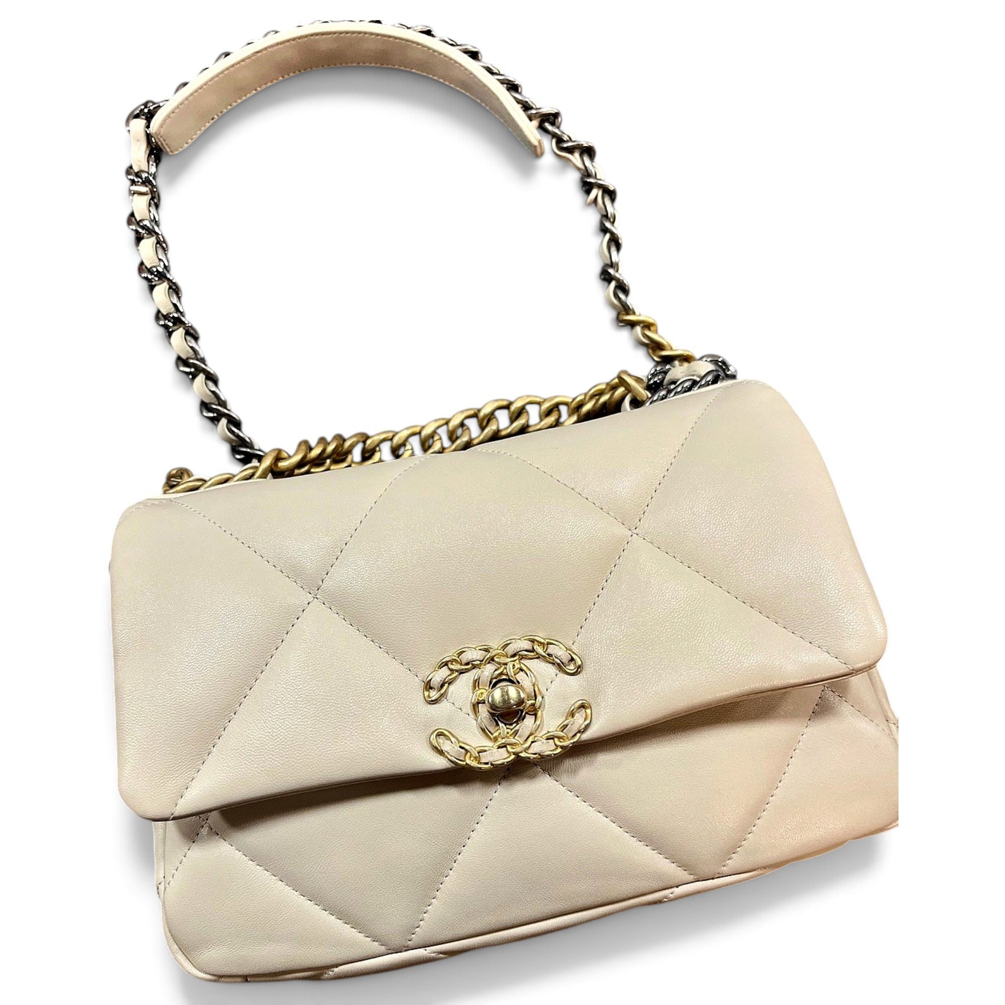 Chanel Chanel 19 leather handbag