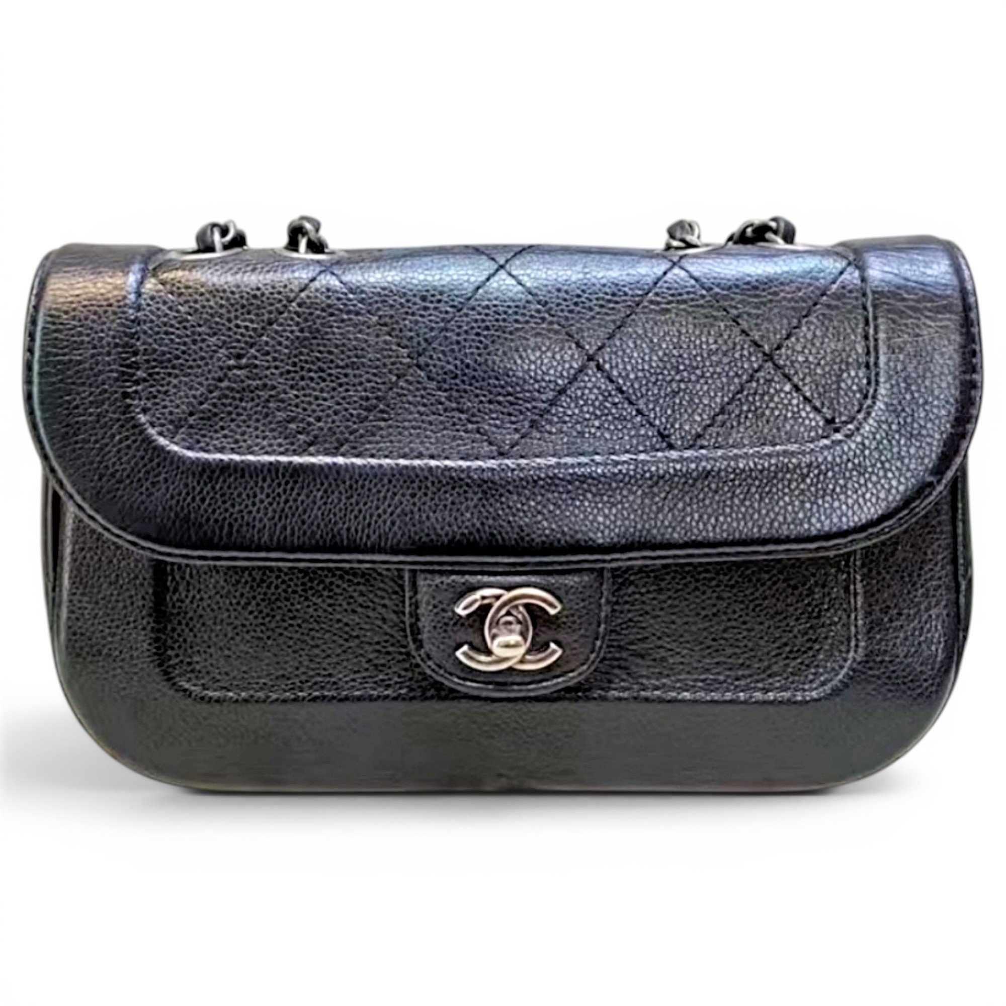 Timeless/Classique leather crossbody bag