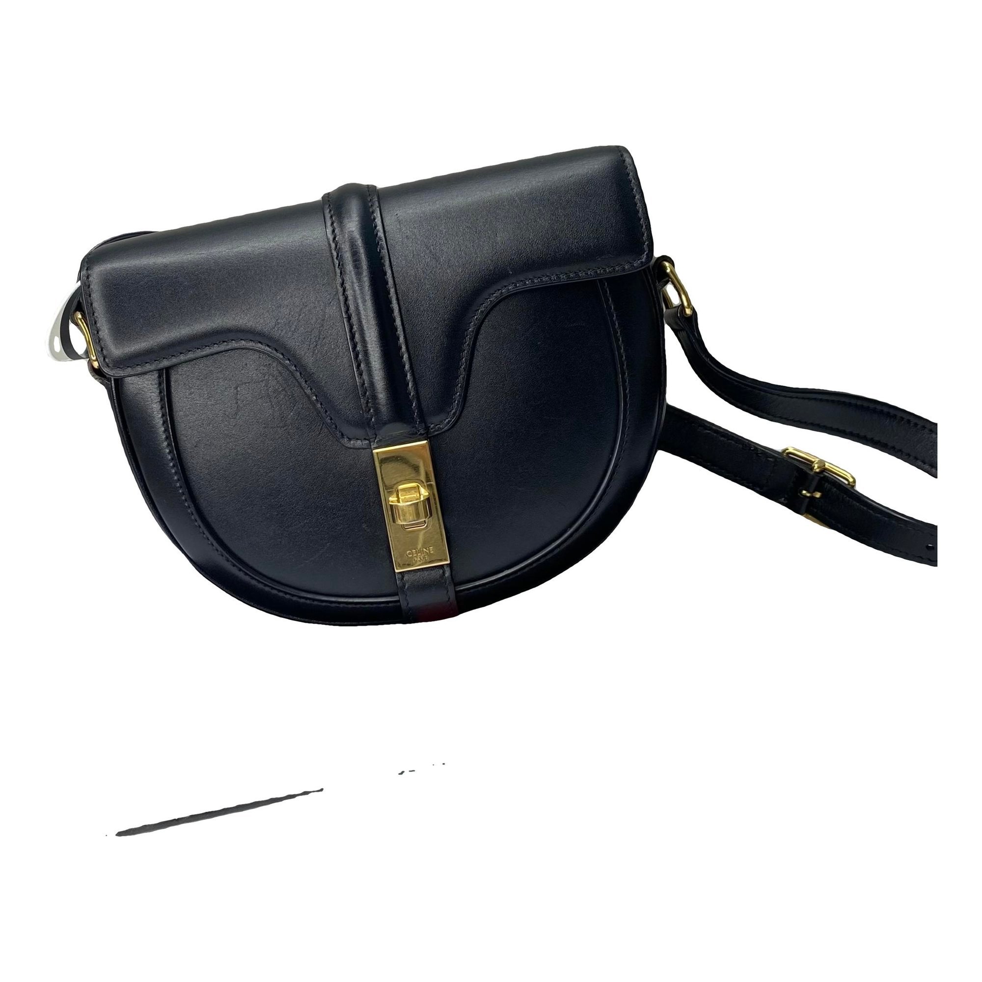 SAC 16 BESACE leather handbag