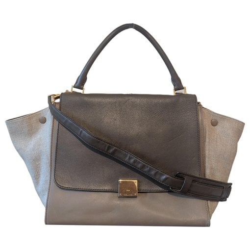 Trapèze leather handbag