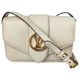 Louis Vuitton Pont 9 leather handbag