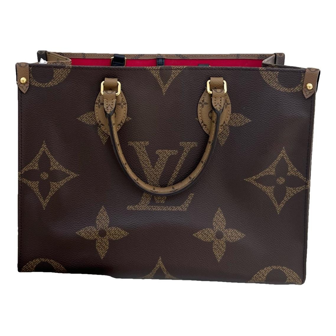Onthego leather handbag