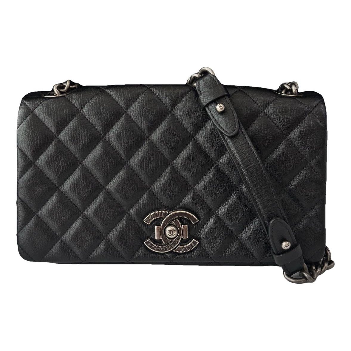 Timeless/Classique leather crossbody bag