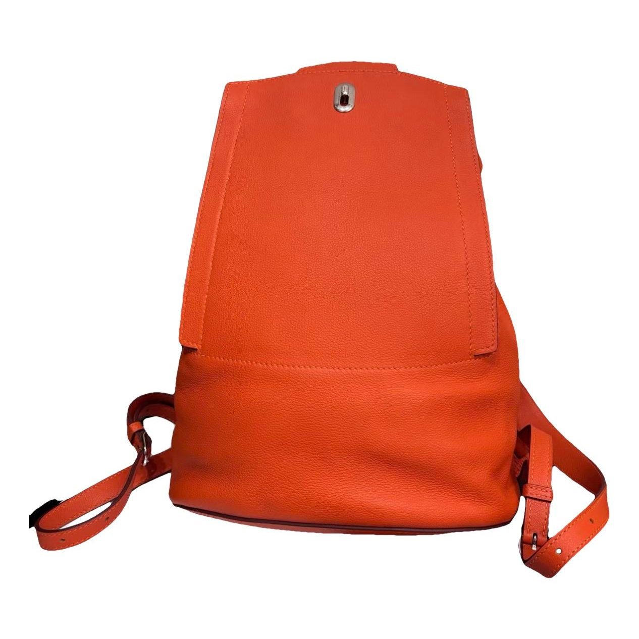 GR24 leather backpack