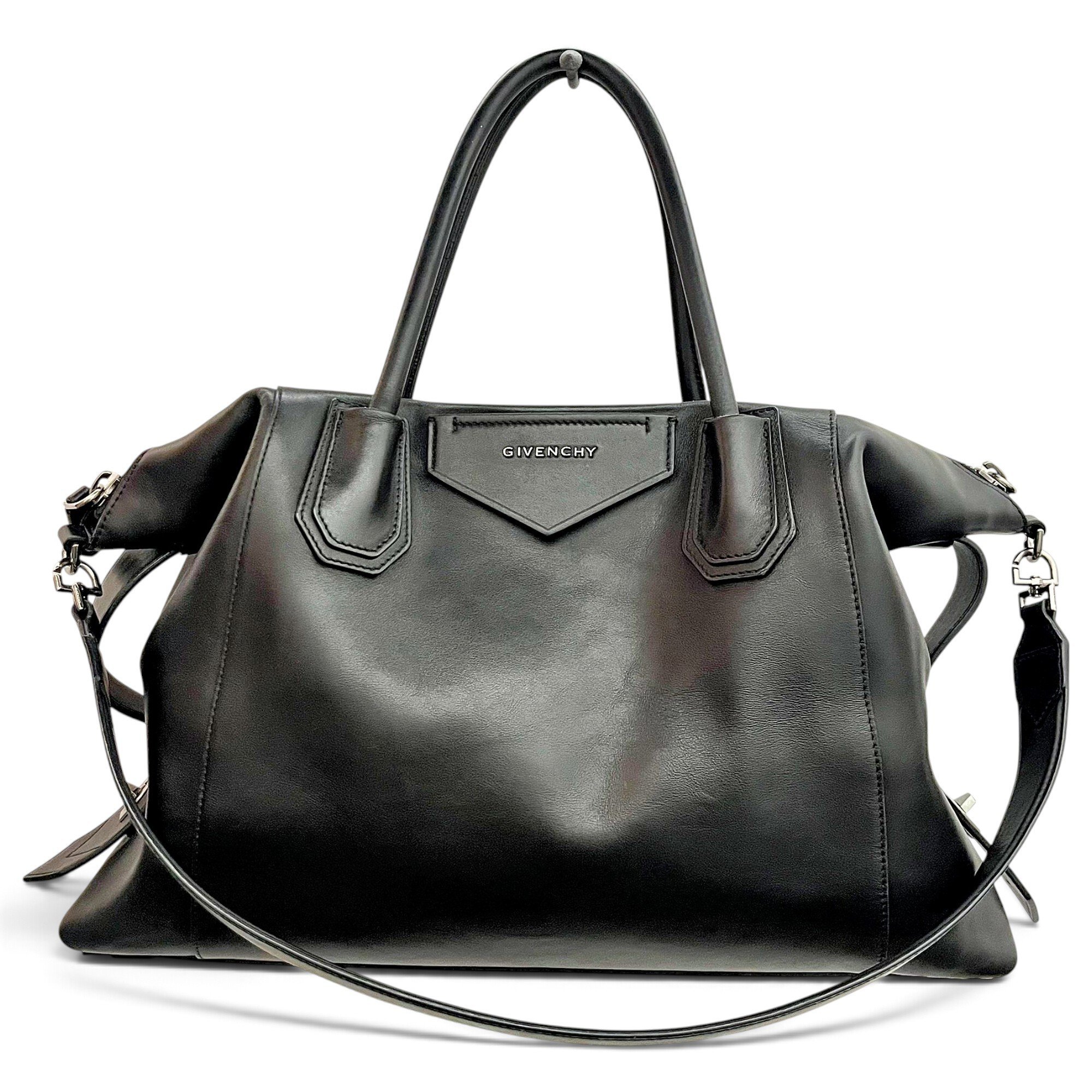 Givenchy Antigona leather handbag
