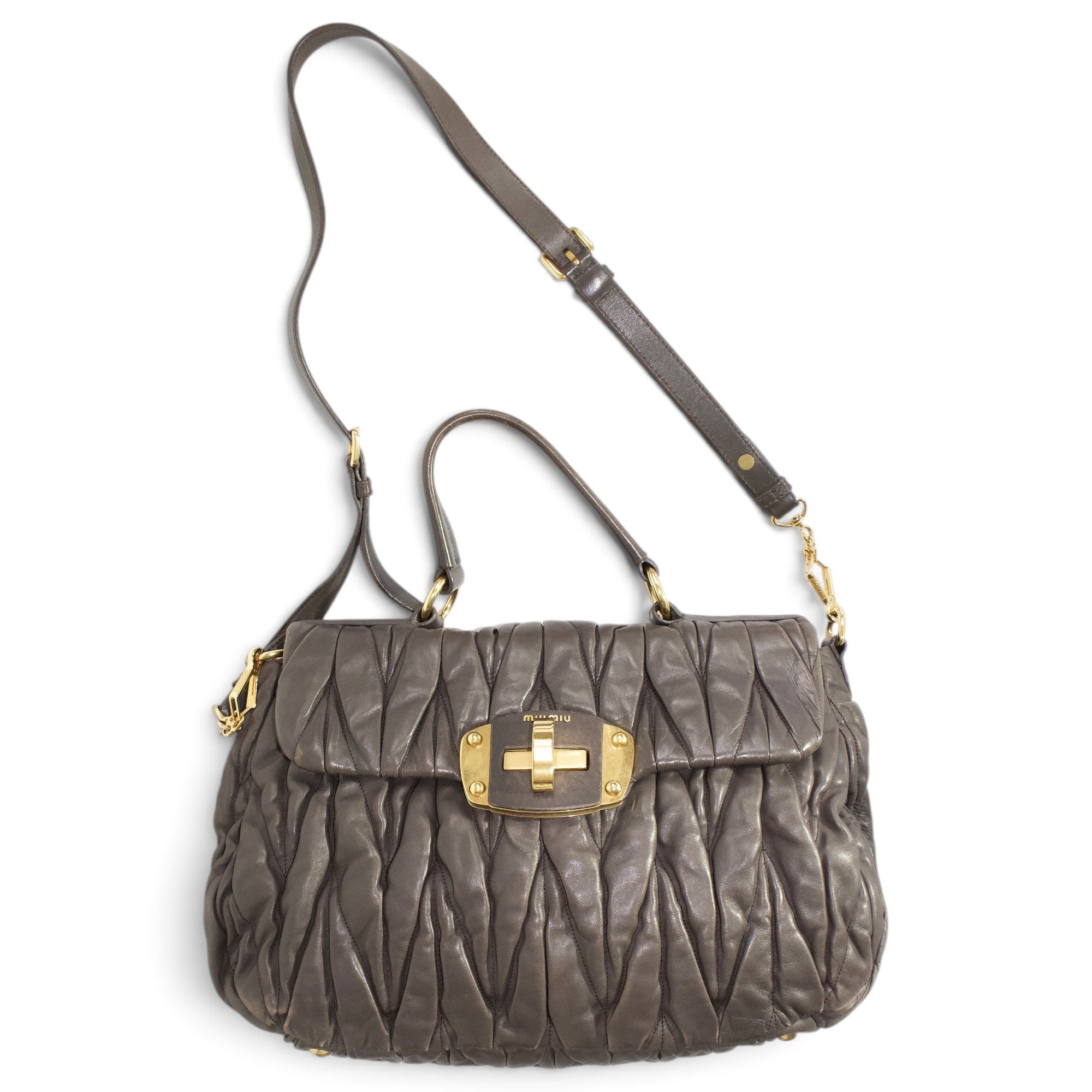 Matelassé leather crossbody bag