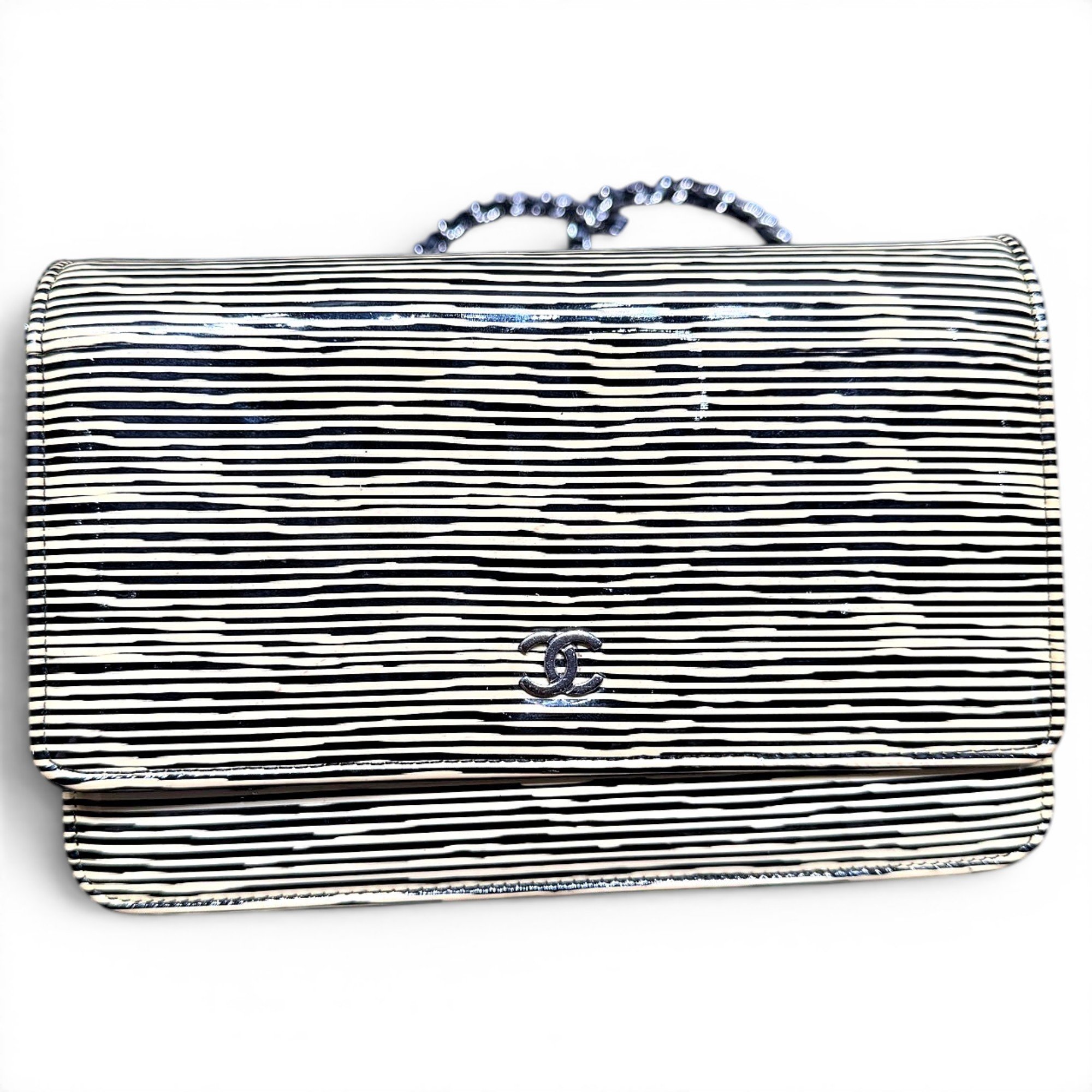 Wallet On Chain Double C leather handbag