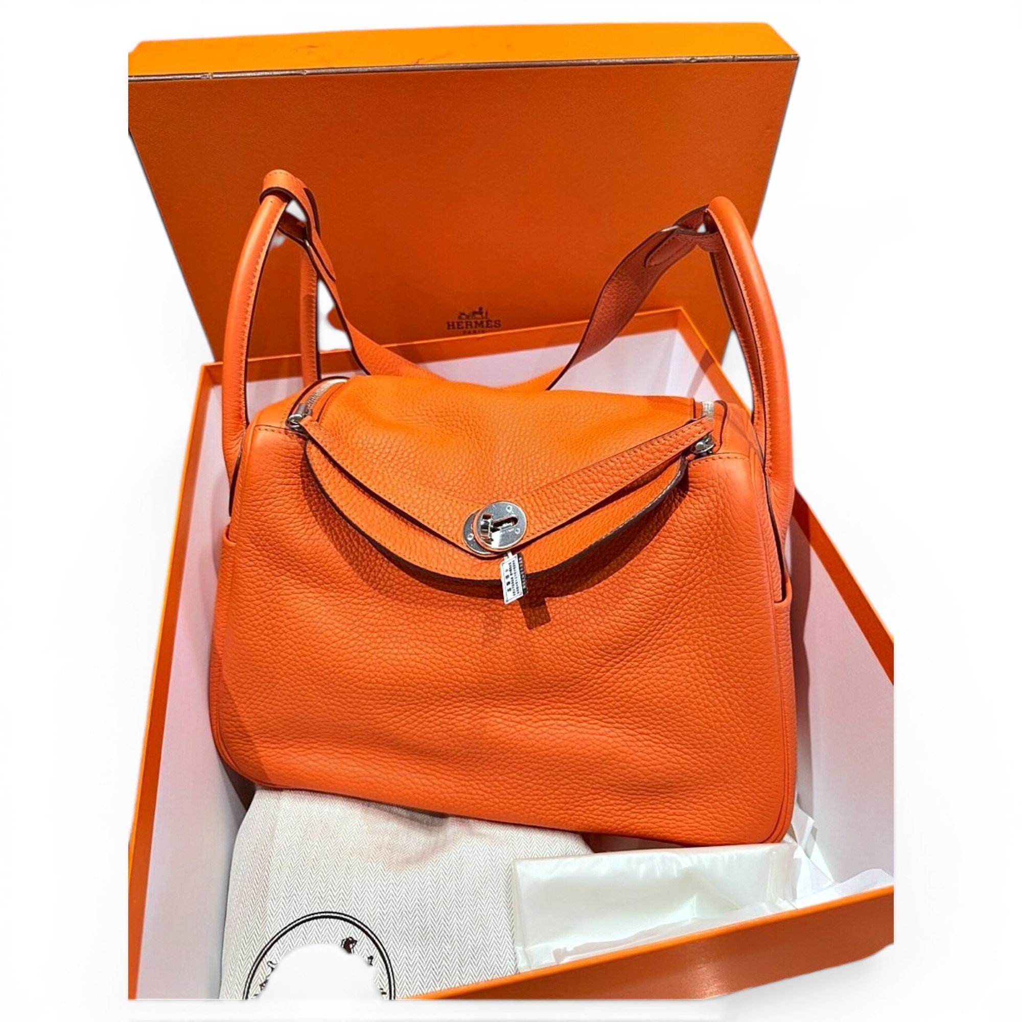 Lindy leather handbag