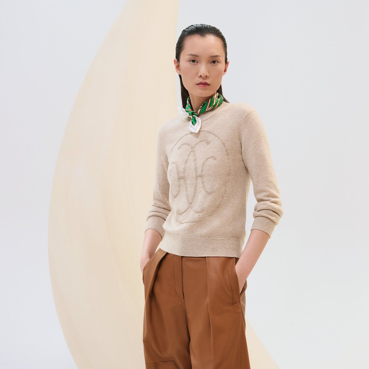 Beige Naturel Cashmere "H Lift" Long-sleeve Sweater