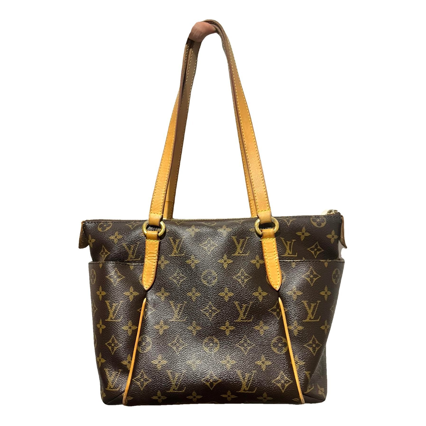Totally leather handbag