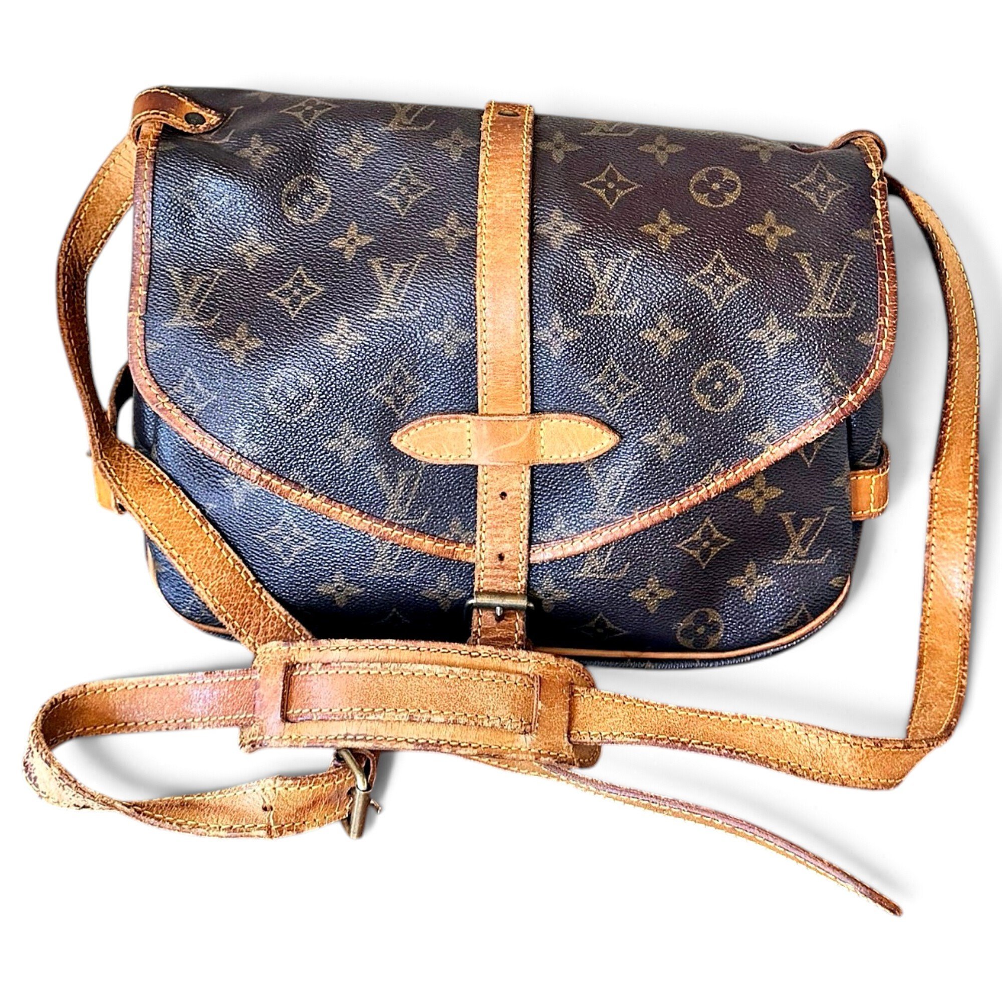 Saumur leather crossbody bag