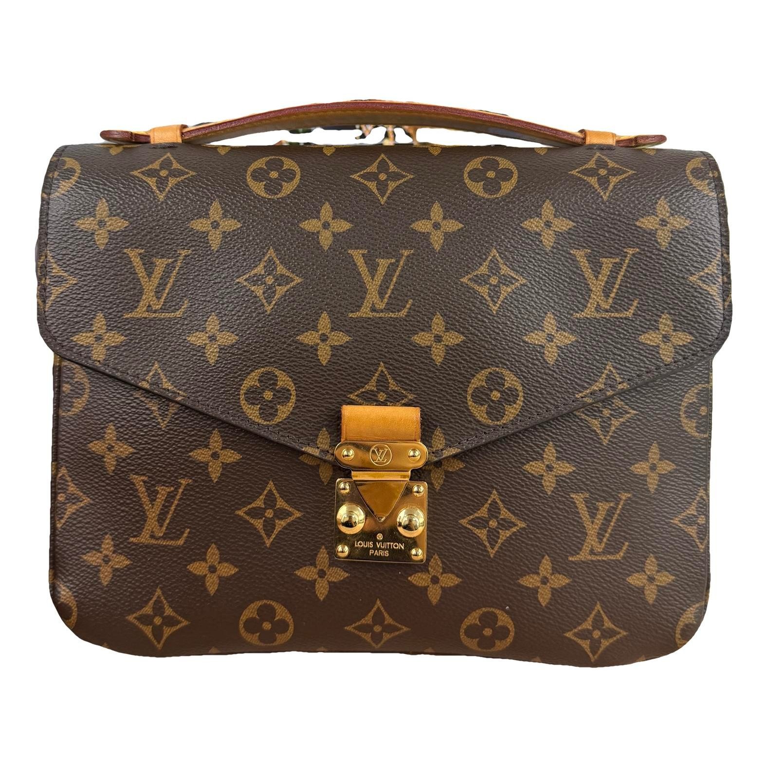 Metis leather handbag