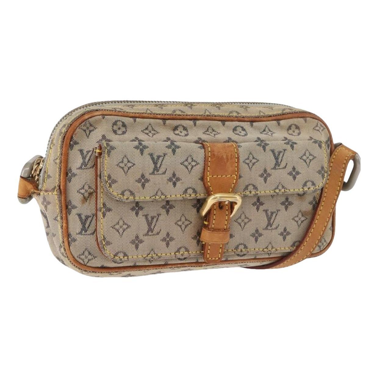 Leather bag