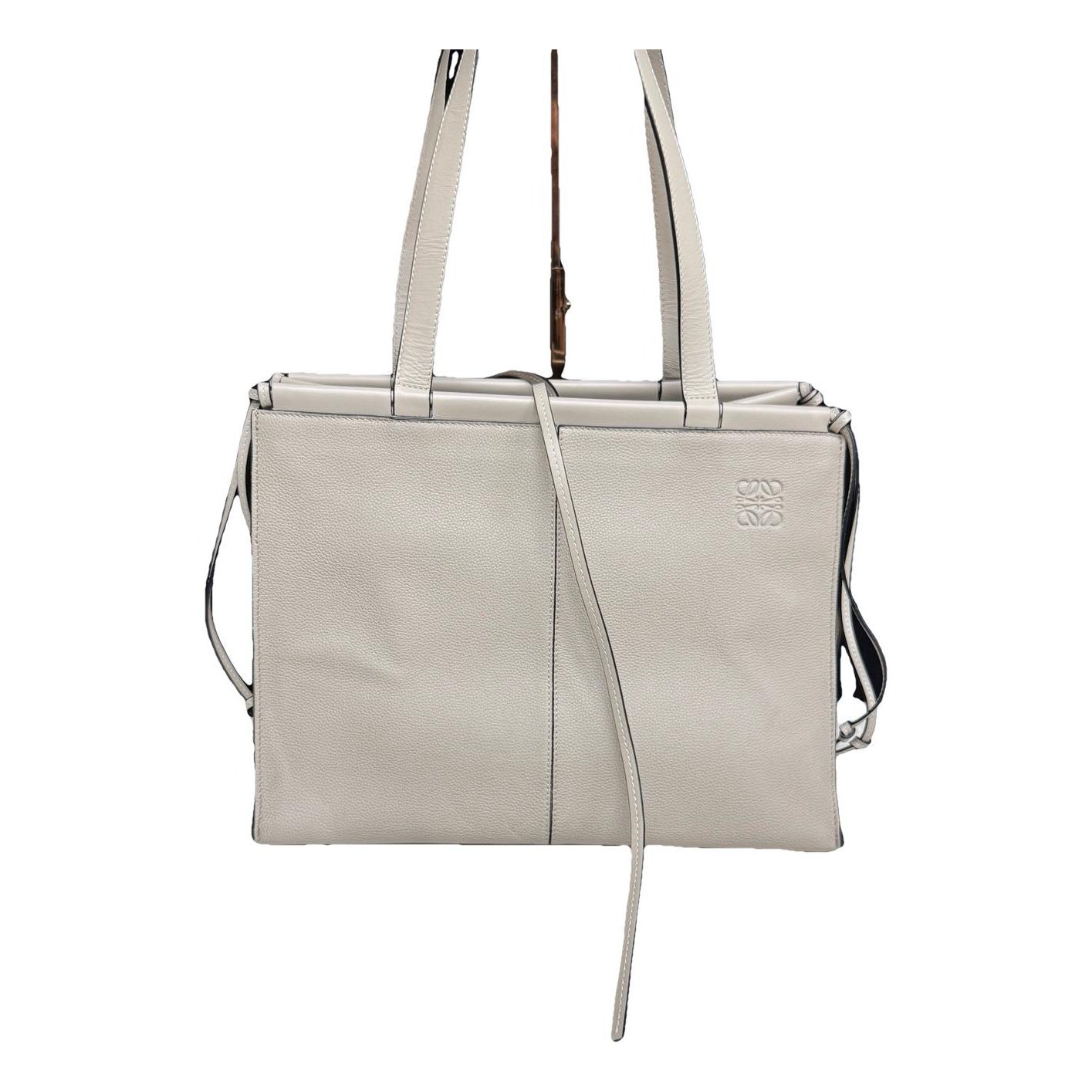 Cushion leather tote