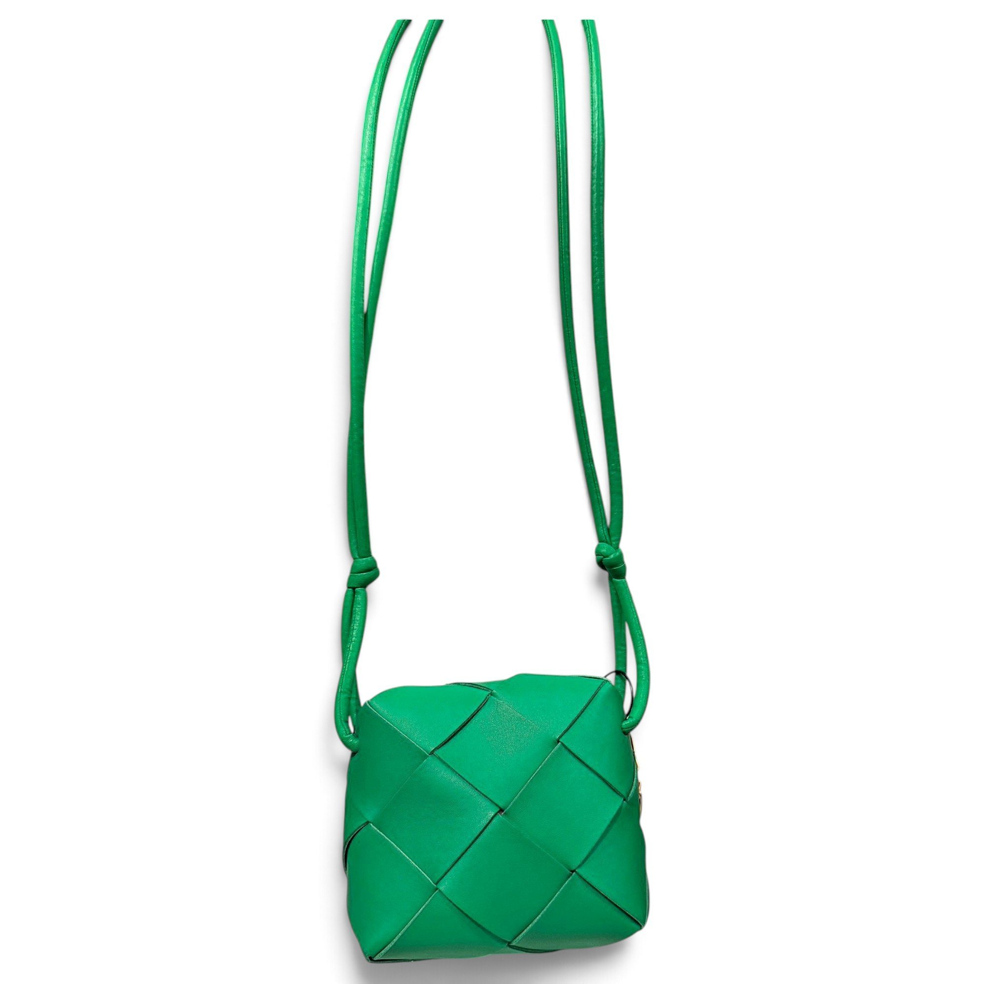 Bottega Veneta Loop leather handbag