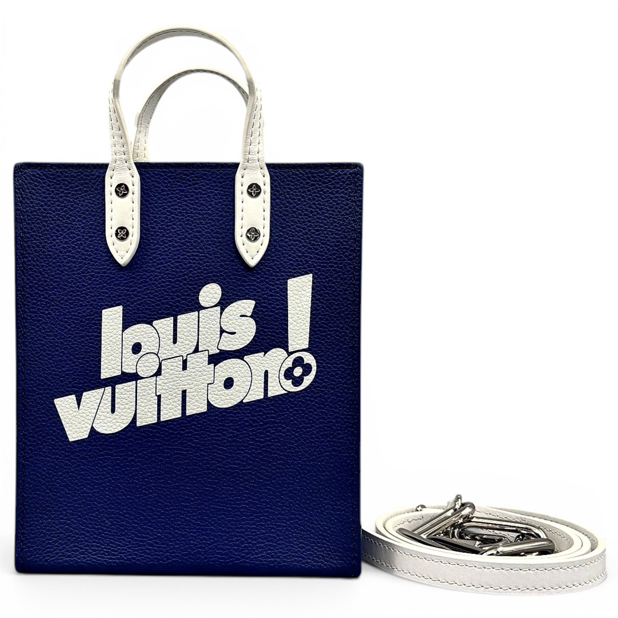Plat leather handbag