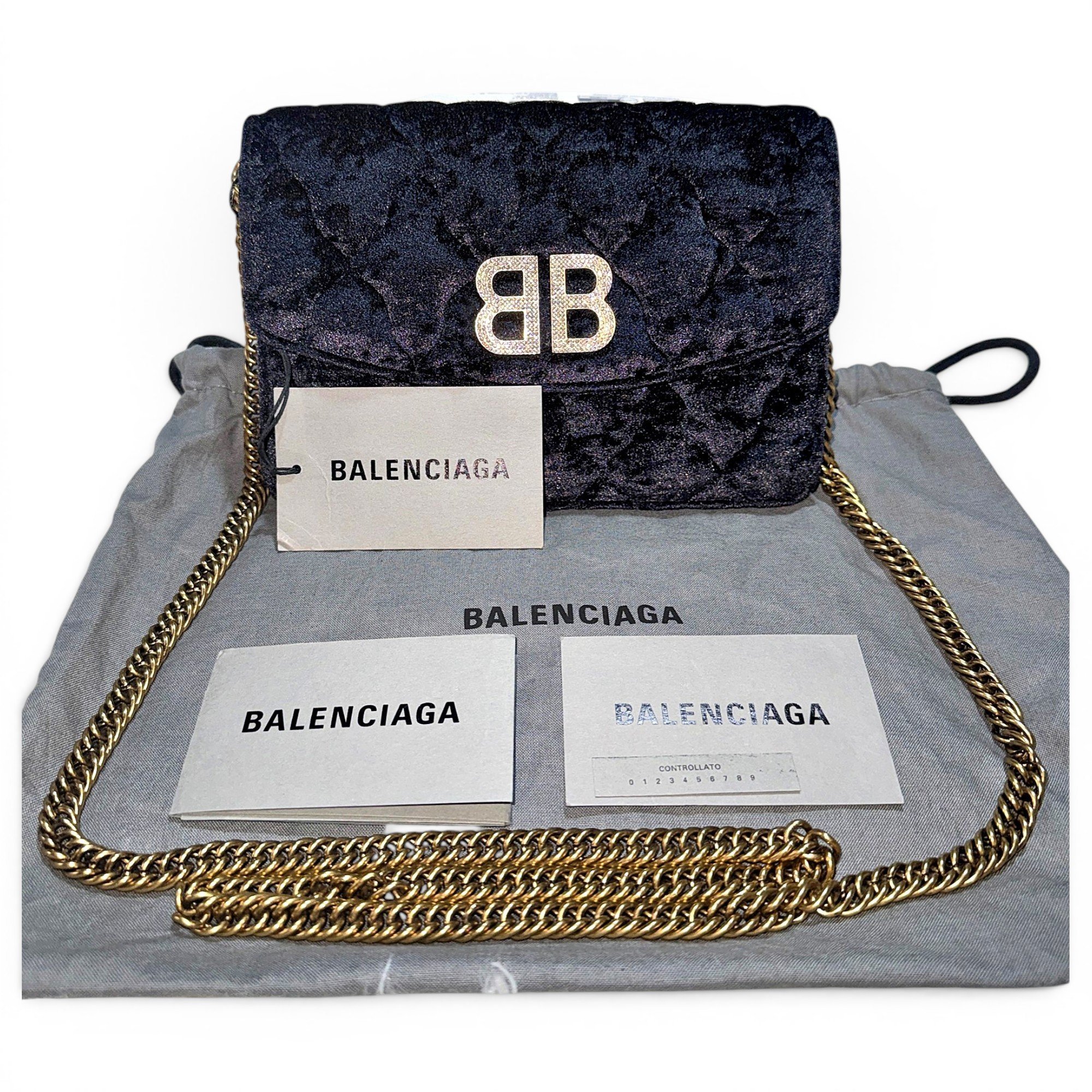 Balenciaga Wallet On Chain B velvet handbag